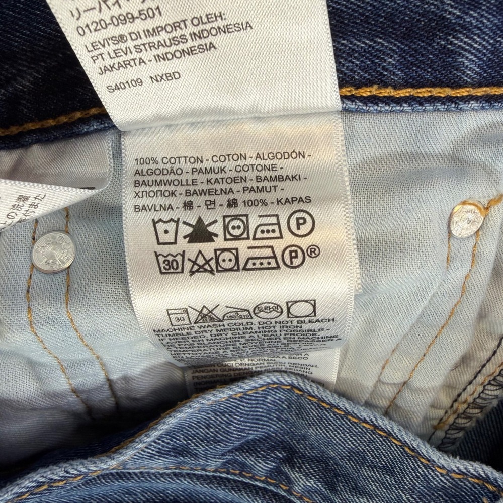 Levi's 505 Regular Fit Jeans Men's Size 40x32 Blue Medium Wash Denim - Picture 4 of 8